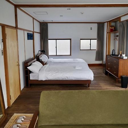 Tagore Harbor Hostel Изу Екстериор снимка